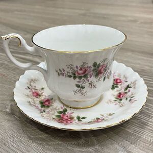 Royal Albert Lavender Rose Teacup Set Pink Roses Afternoon Tea Collectible
